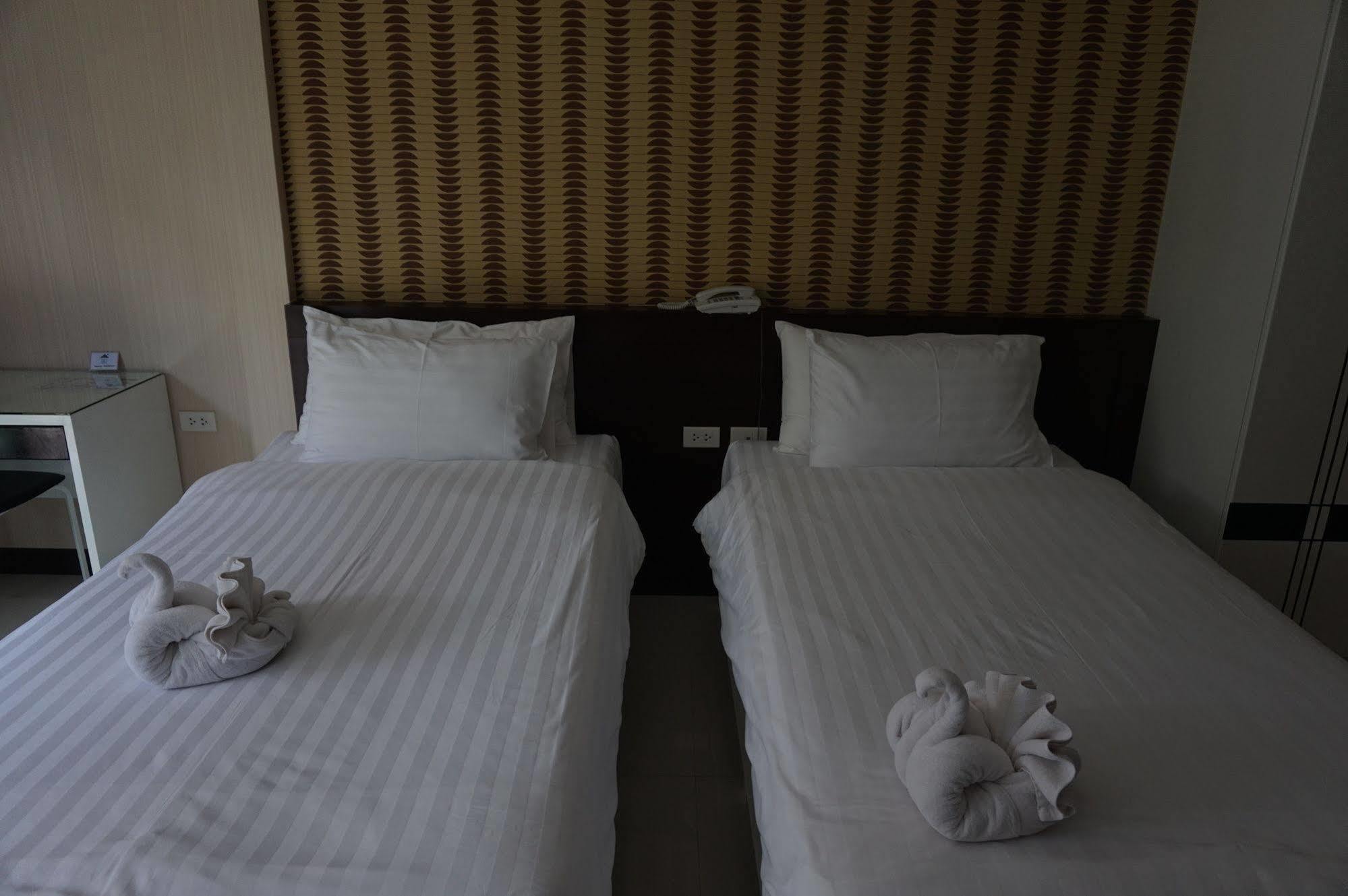 Med Room Korat Nakhonratchasima Esterno foto