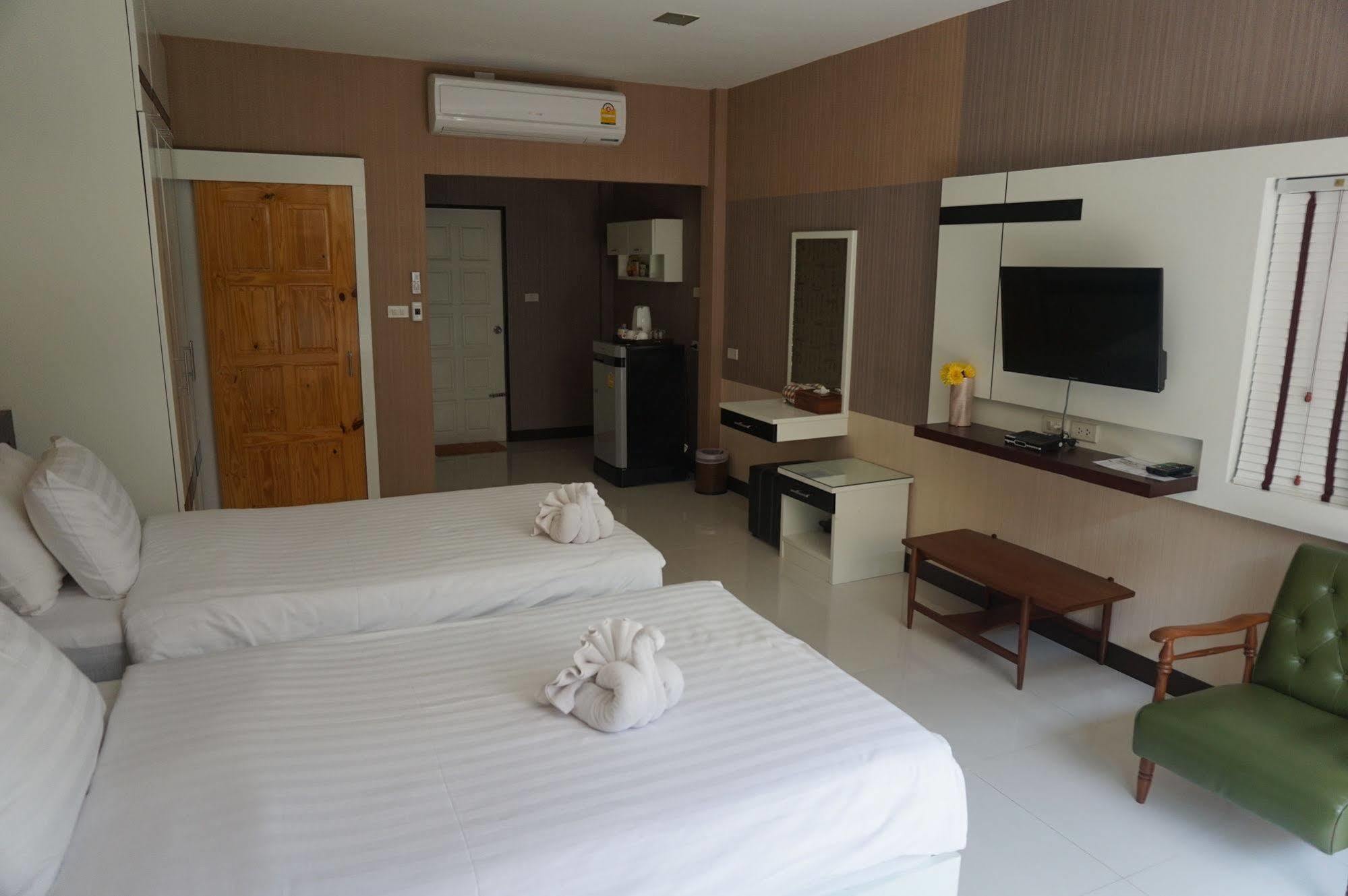 Med Room Korat Nakhonratchasima Esterno foto