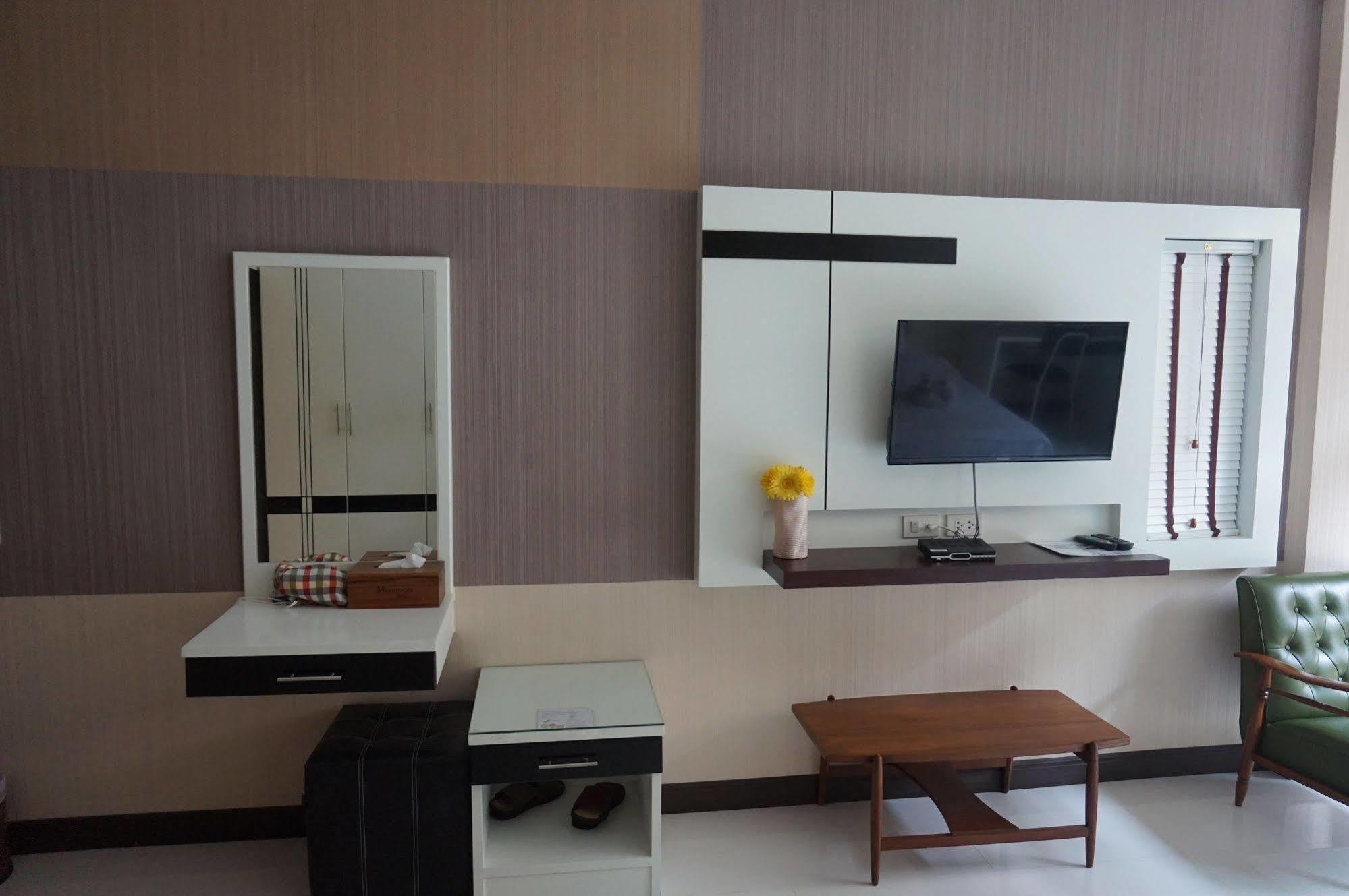 Med Room Korat Nakhonratchasima Esterno foto